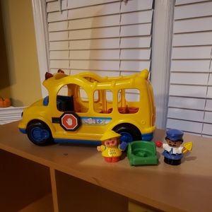 Little People's School Bus